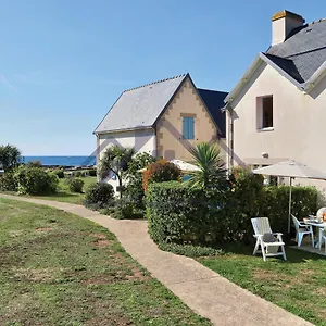  Hébergement de vacances Localise - Maison E2 Au - A 20m De La Avec Jardin Et Piscine - à Pied, Plage, Port, Centre Commerces, Marché - Wifi Inclus - Vue De La - Animaux Bienvenus - Linge De Lit Inclus